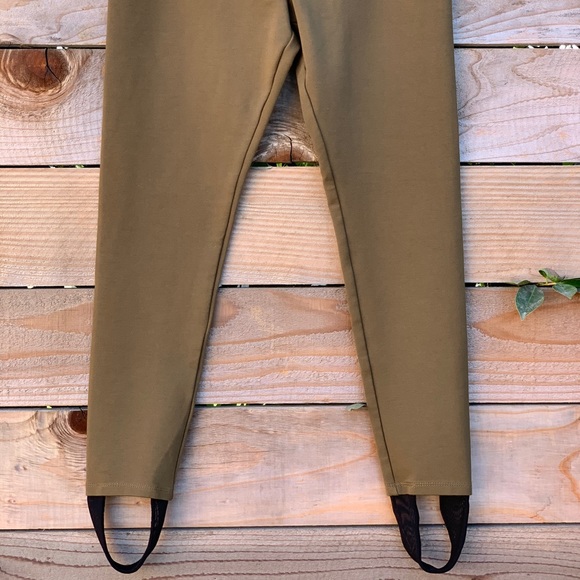 NWOT olive green Free People stirrup pants - Picture 3 of 3